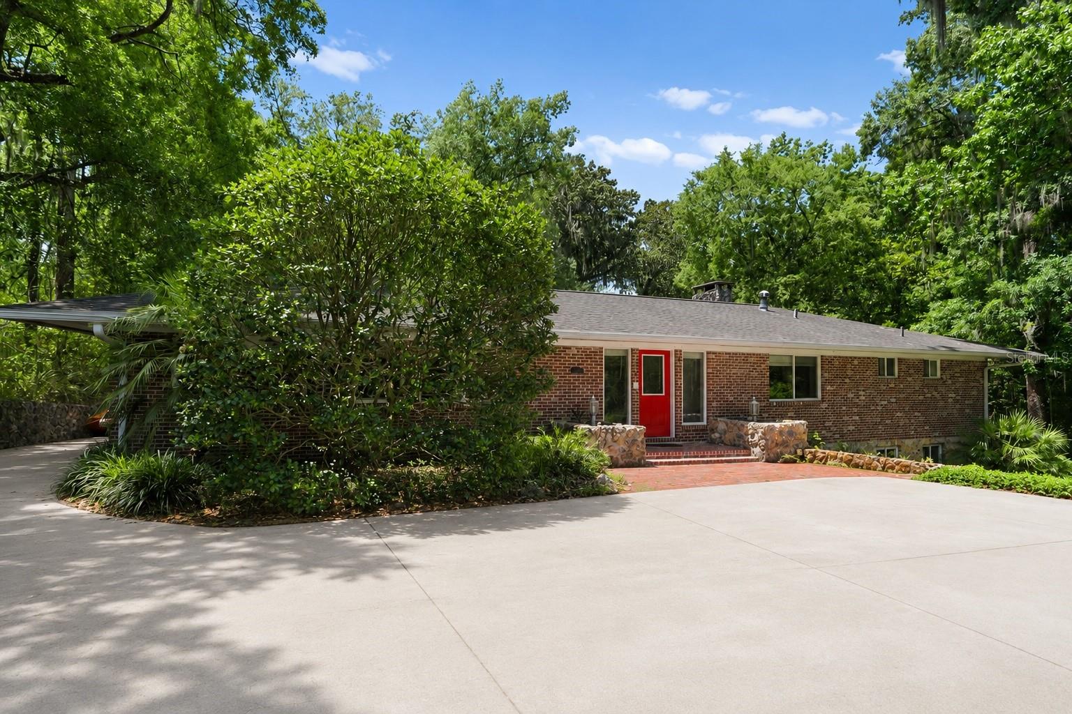 Photo of 1915 NW 16TH AVENUE GAINESVILLE FL 32605