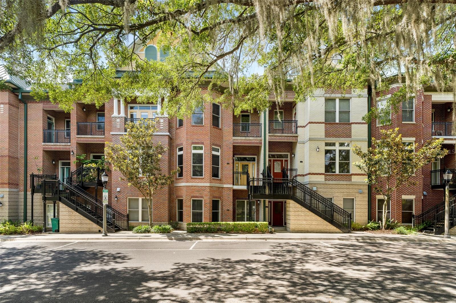 Photo of 423 NE 2ND AVENUE GAINESVILLE FL 32601