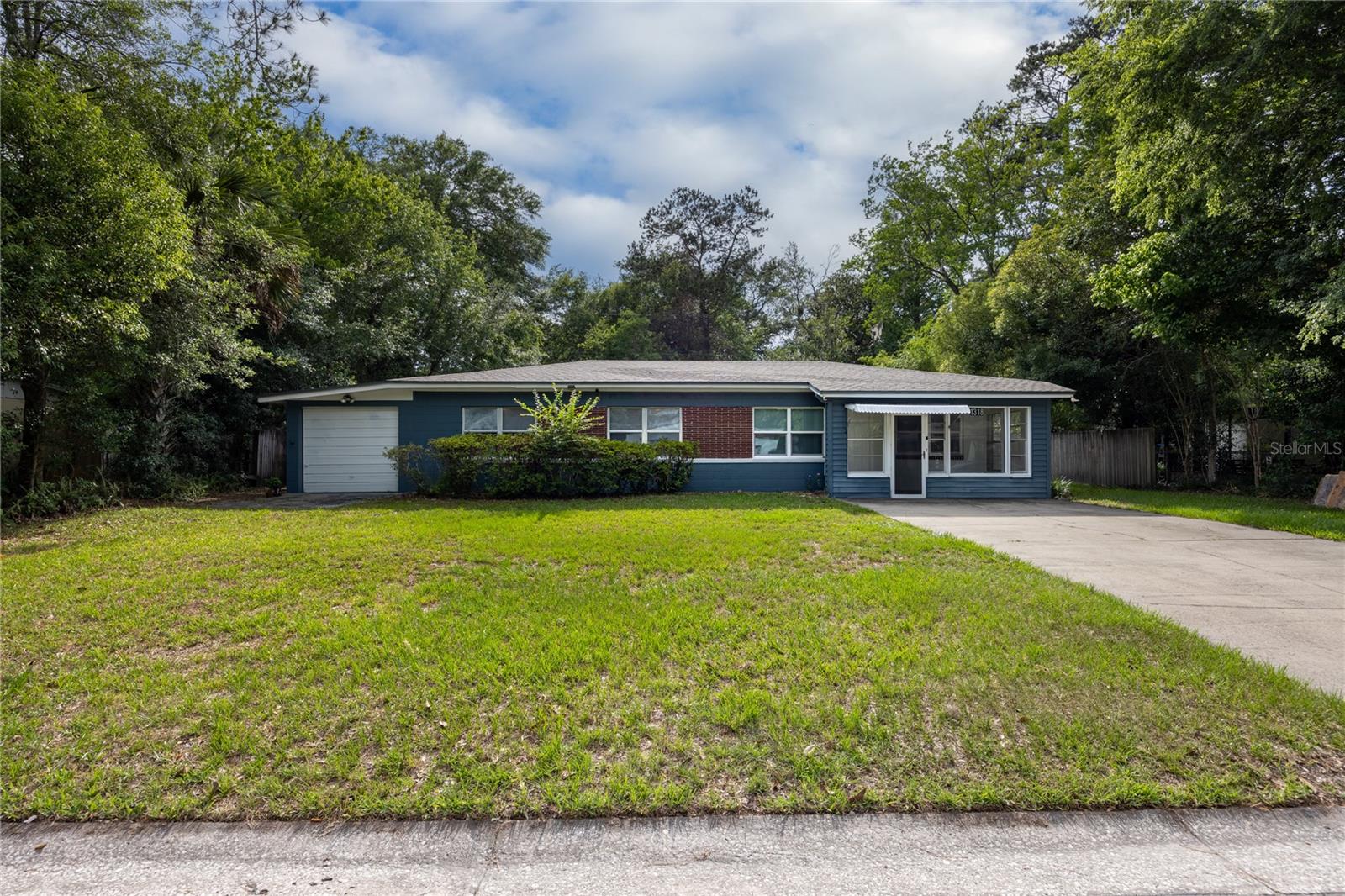 Photo of 1318 NE 14TH STREET GAINESVILLE FL 32601