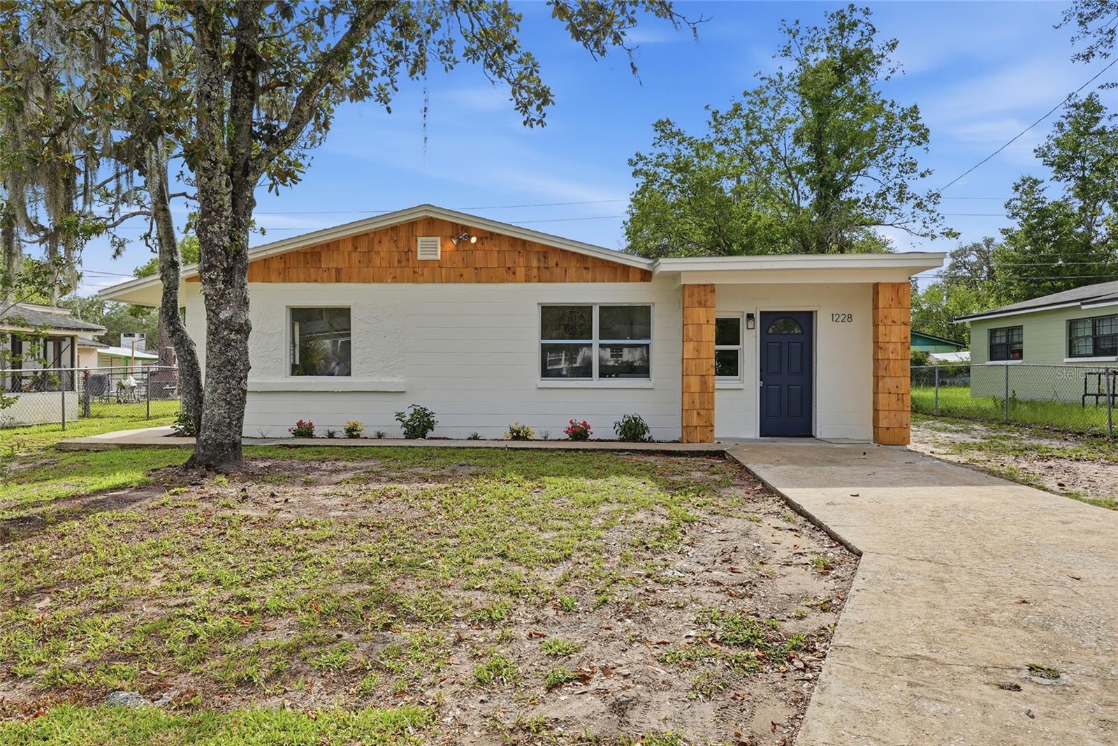 Photo of 1228 SE 19TH STREET GAINESVILLE FL 32641