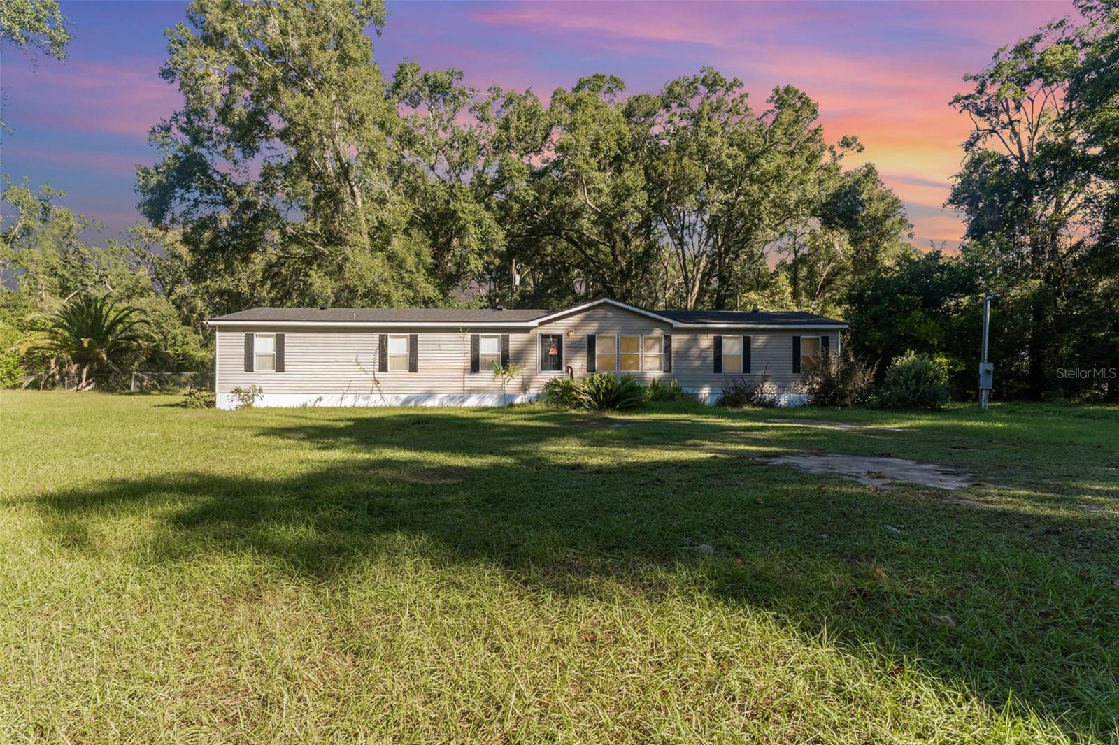 Photo of 18905 NW 250TH STREET HIGH SPRINGS FL 32643