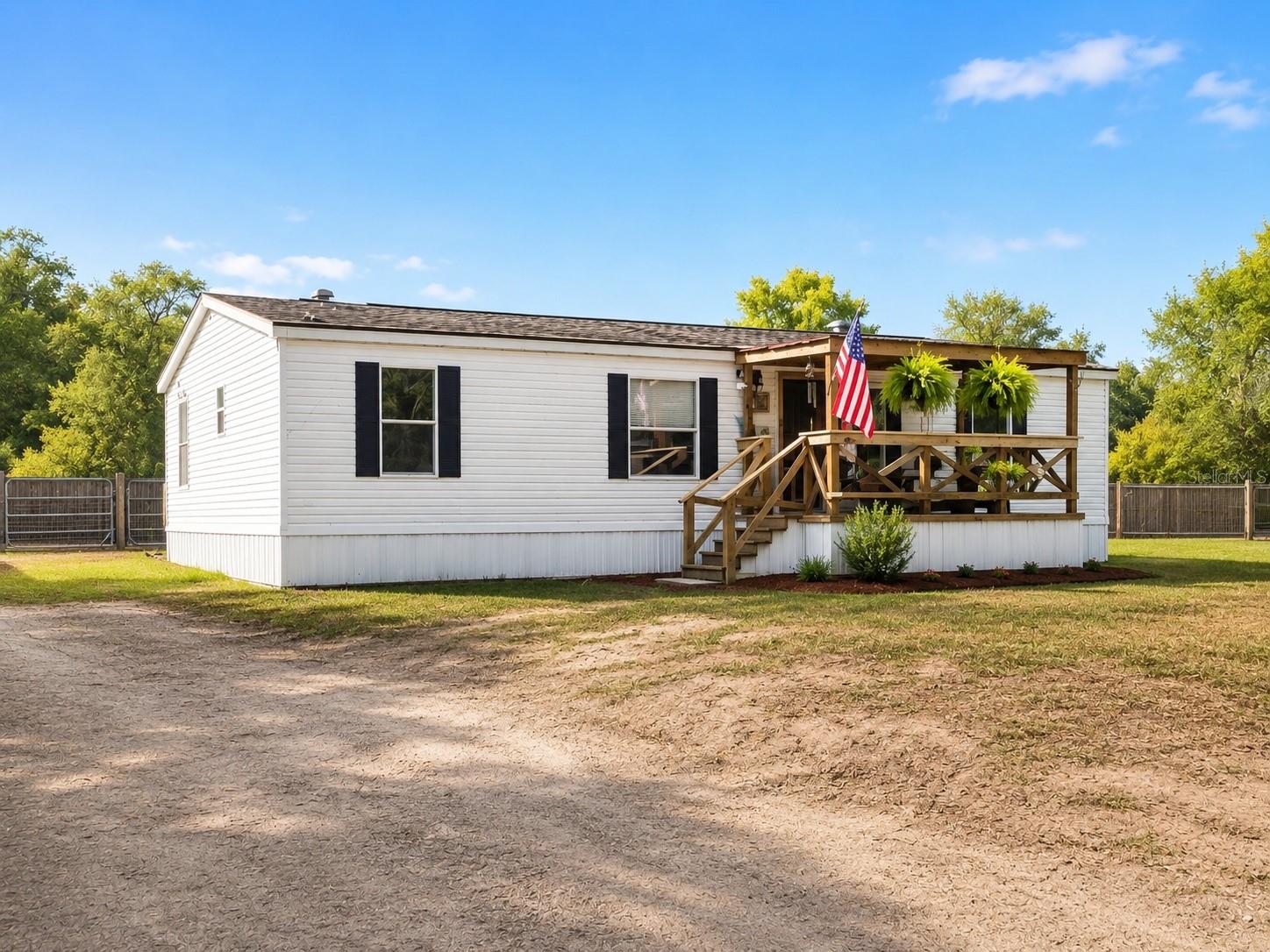 Photo of 25453 NW 187TH AVENUE HIGH SPRINGS FL 32643