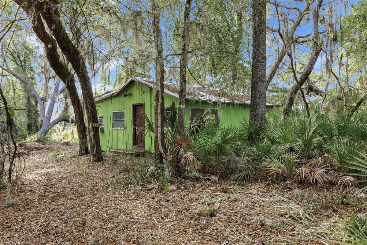 Photo of 138 HUTCHINSON LANE HAWTHORNE FL 32640