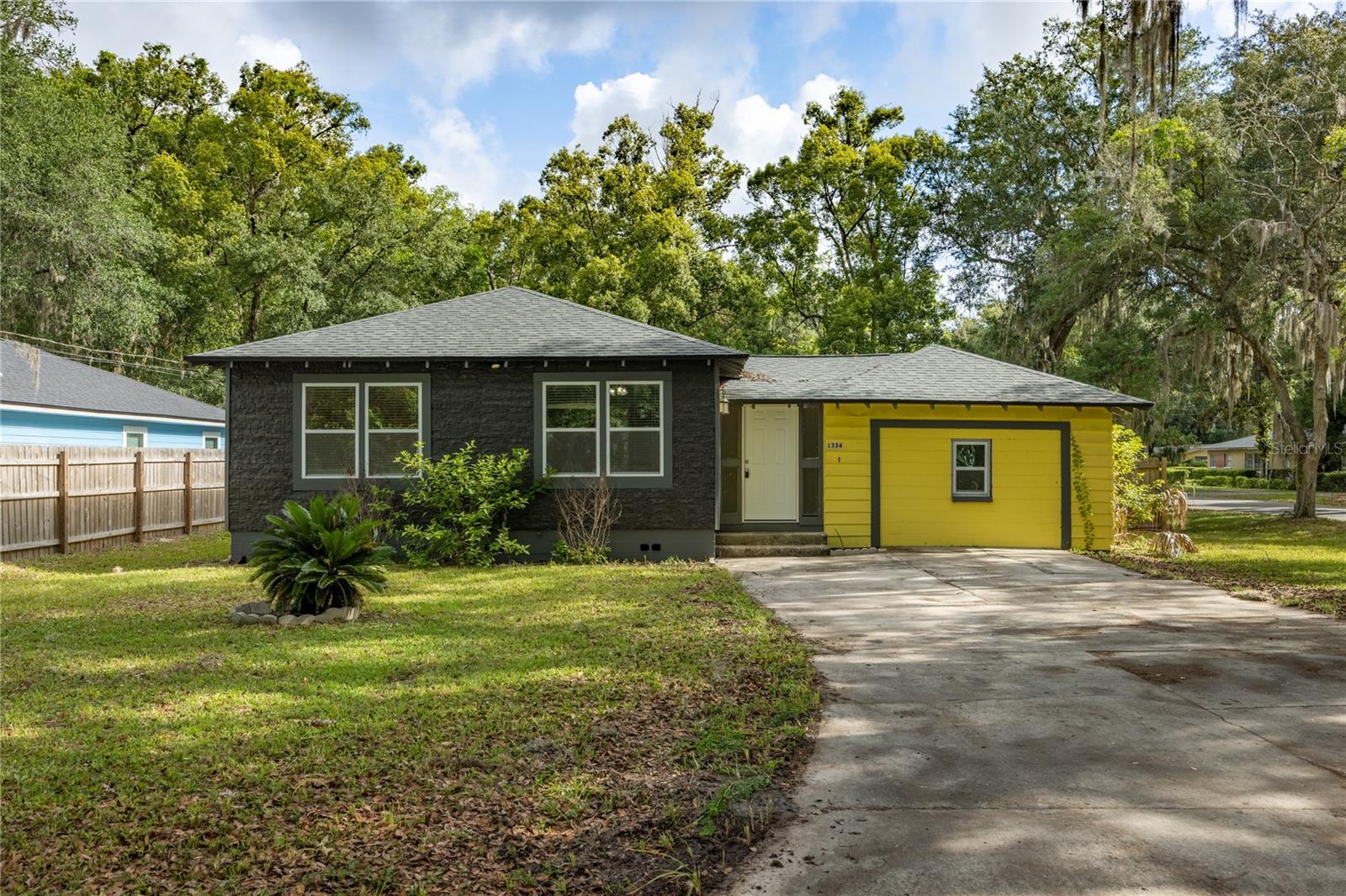 Photo of 1334 NE 1ST AVENUE GAINESVILLE FL 32641