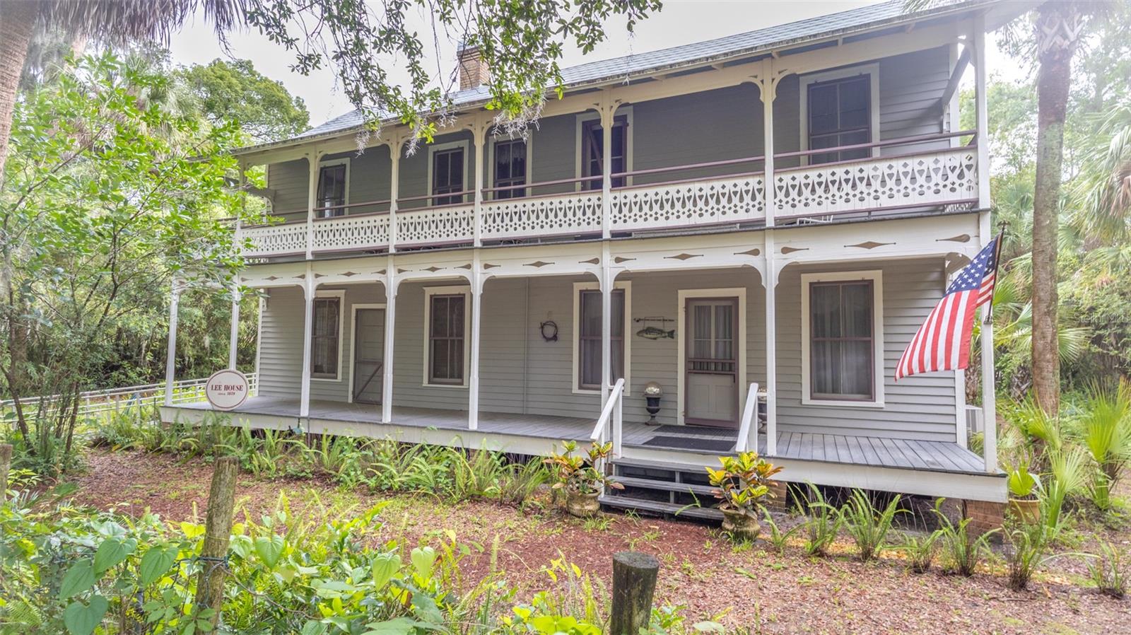 Photo of 200 PARK STREET MELROSE FL 32666