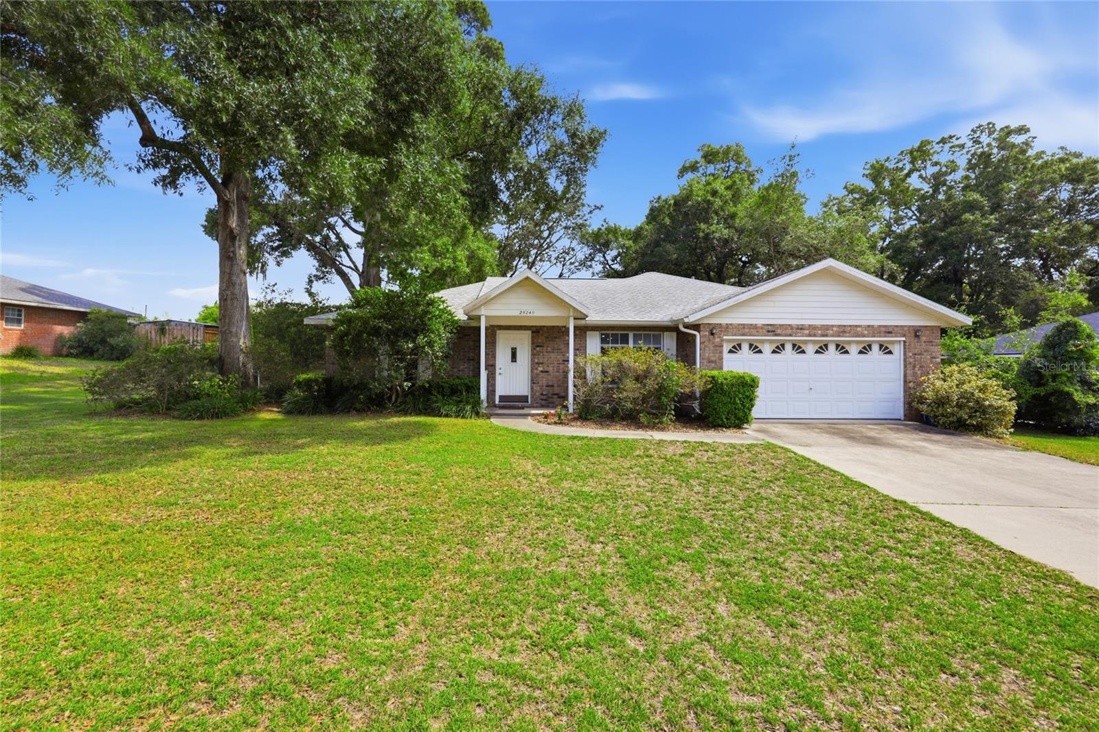 Photo of 25249 SW 18TH AVENUE NEWBERRY FL 32669