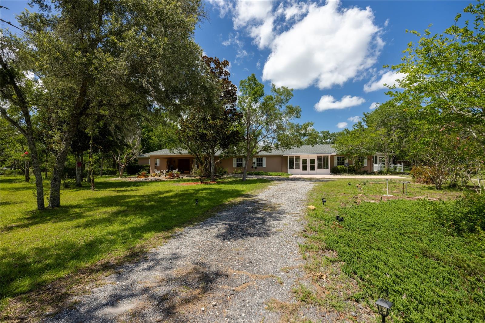 Photo of 11751 SE 16TH LANE MORRISTON FL 32668