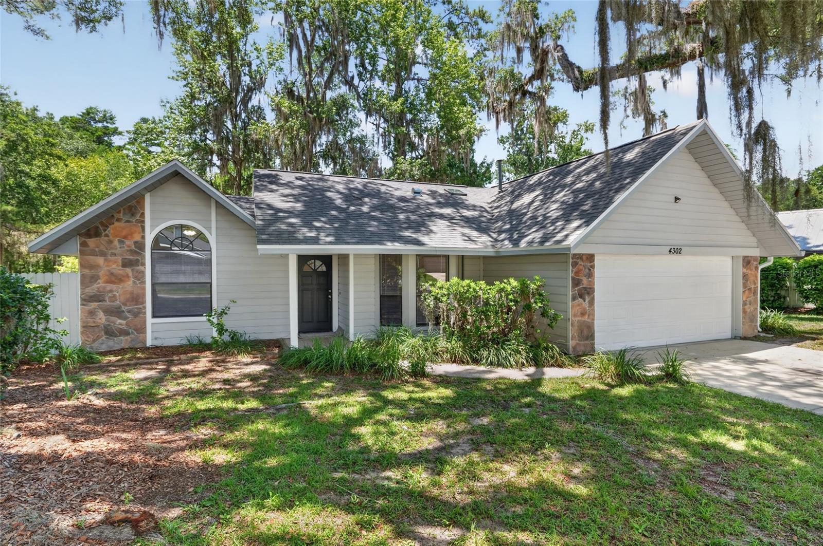 Photo of 4302 NW 61ST TERRACE GAINESVILLE FL 32606