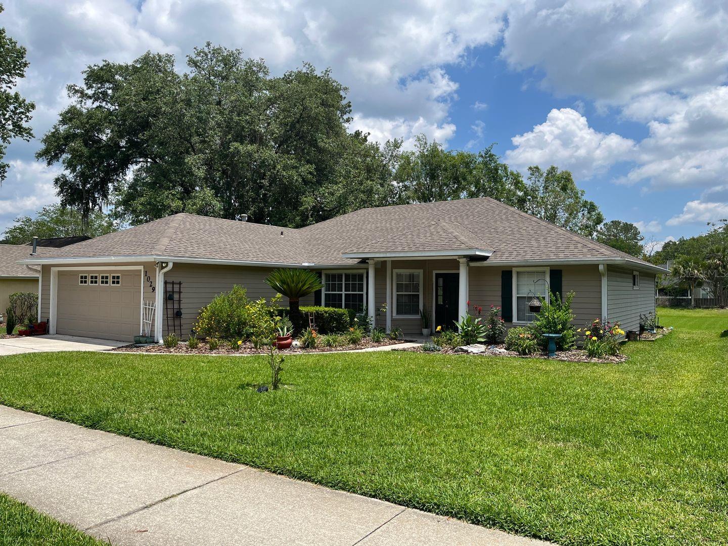 Photo of 1029 NW 90TH DRIVE GAINESVILLE FL 32606