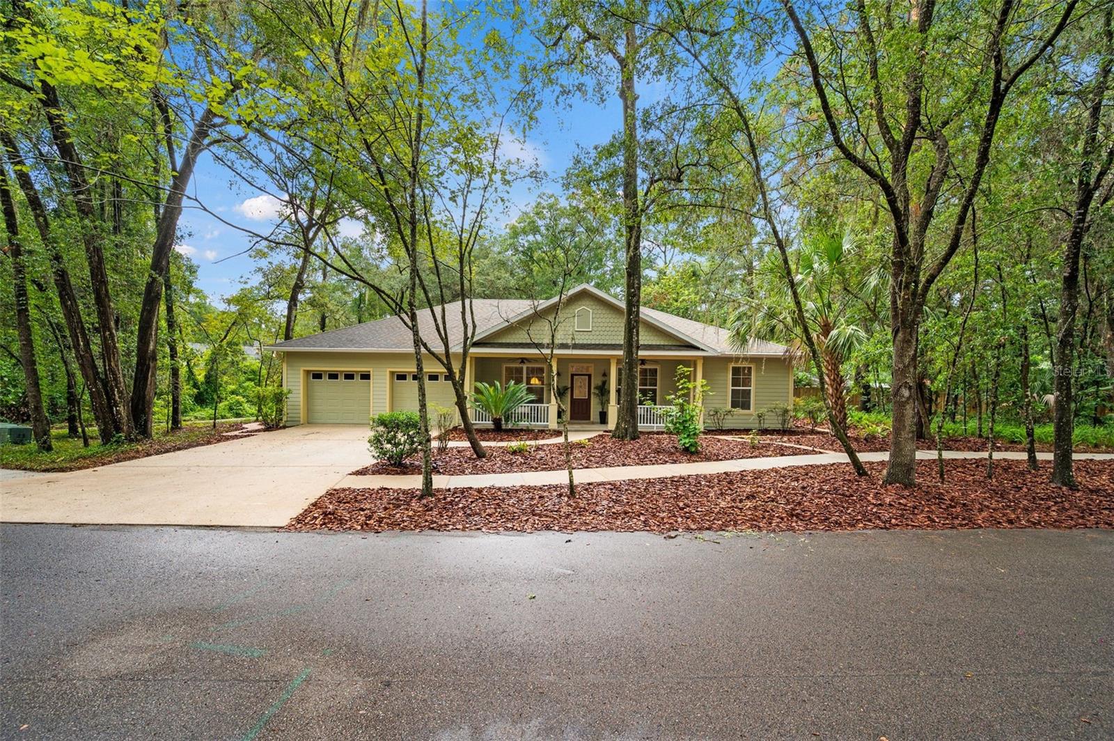 Photo of 3883 SW 21ST DRIVE GAINESVILLE FL 32608