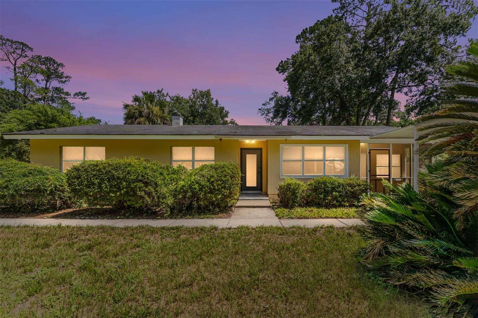 Photo of 1038 NE 14TH AVENUE GAINESVILLE FL 32601