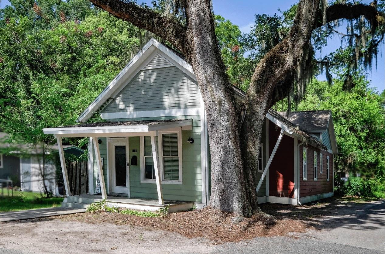 Photo of 727 NW 4TH AVENUE GAINESVILLE FL 32601