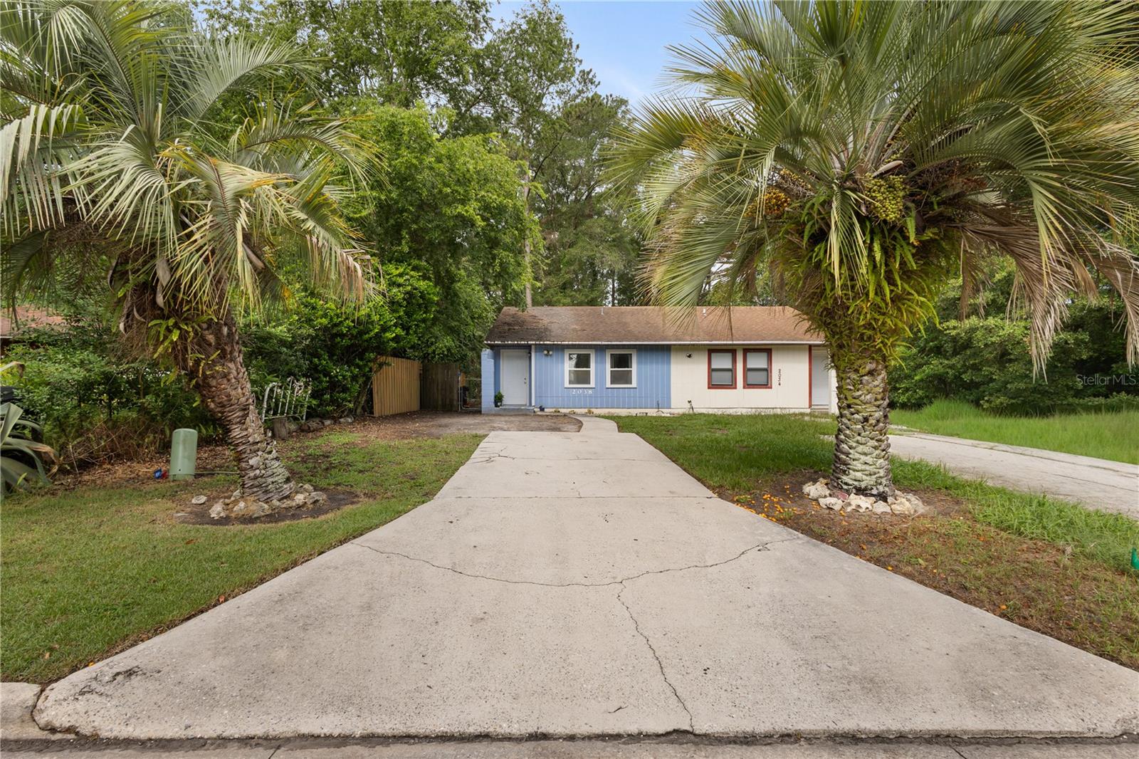 Photo of 2038 SW 70TH TERRACE GAINESVILLE FL 32607