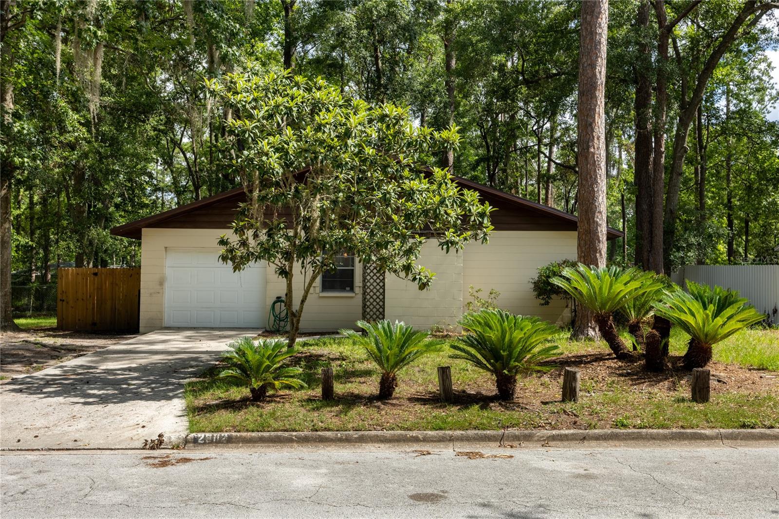 Photo of 2902 NW 39TH PLACE GAINESVILLE FL 32605