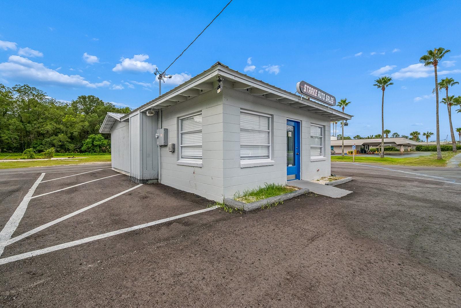 Photo of 1320 N TEMPLE AVENUE STARKE FL 32091