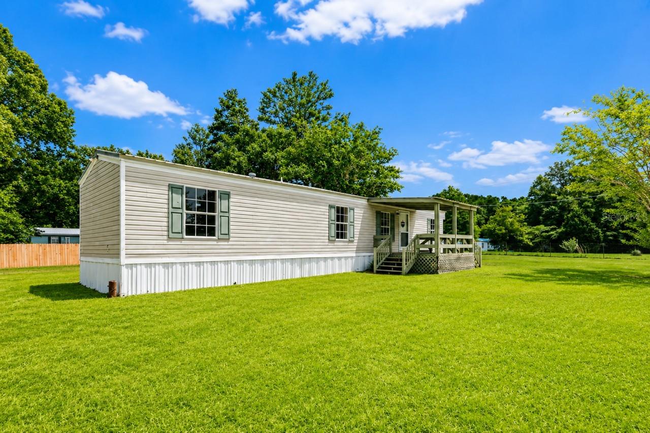 Photo of 219 SE ADAMS STREET HIGH SPRINGS FL 32643