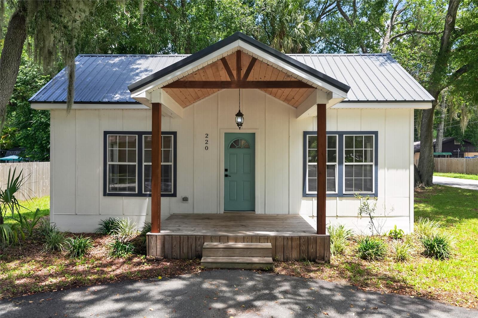 Photo of 220 NE 1ST AVENUE WILLISTON FL 32696