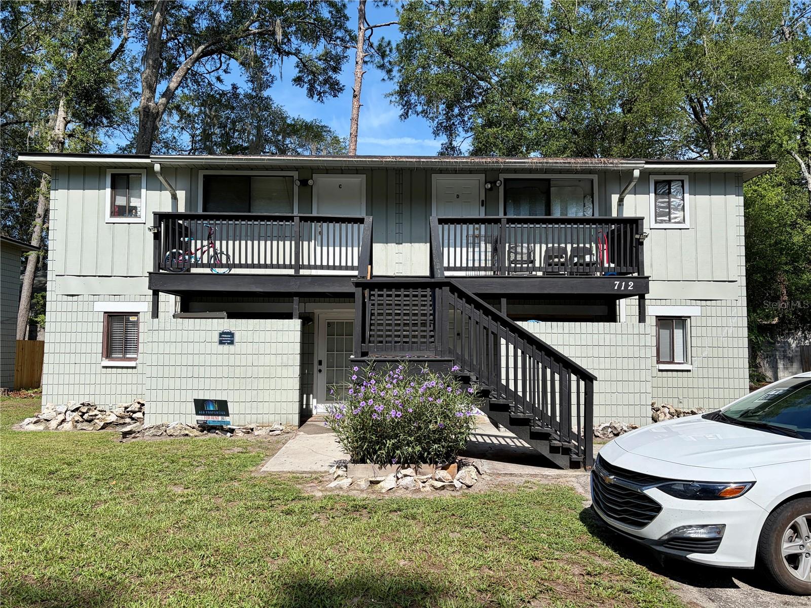 Photo of 712 SW 70TH TERRACE GAINESVILLE FL 32607