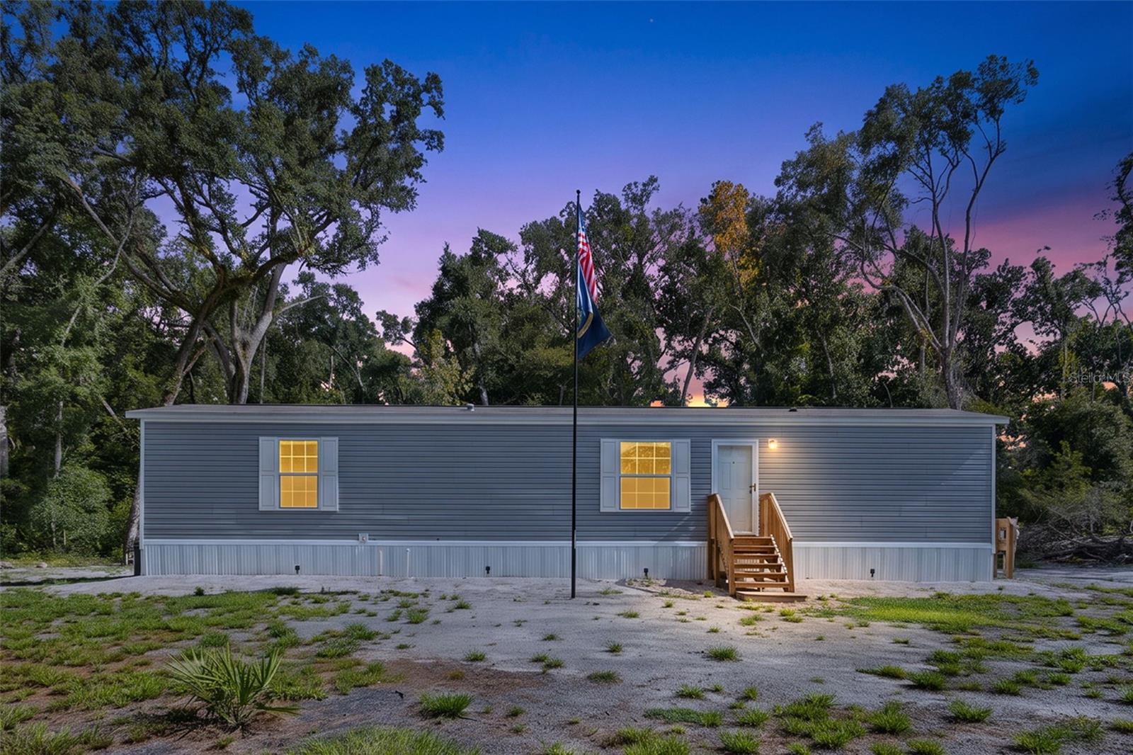 Photo of 311 NE 316TH AVENUE OLD TOWN FL 32680