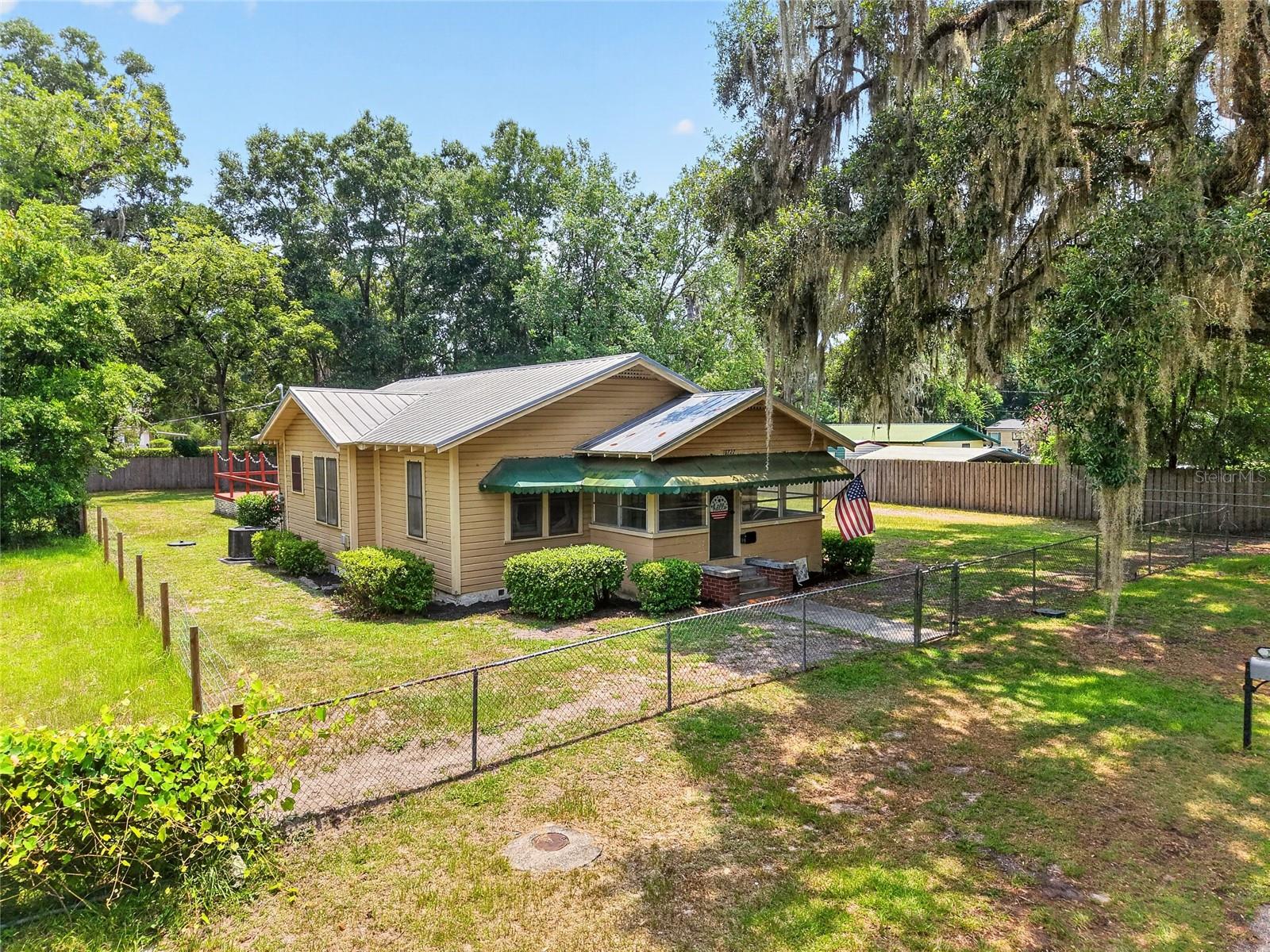 Photo of 18727 NW 251ST STREET HIGH SPRINGS FL 32643