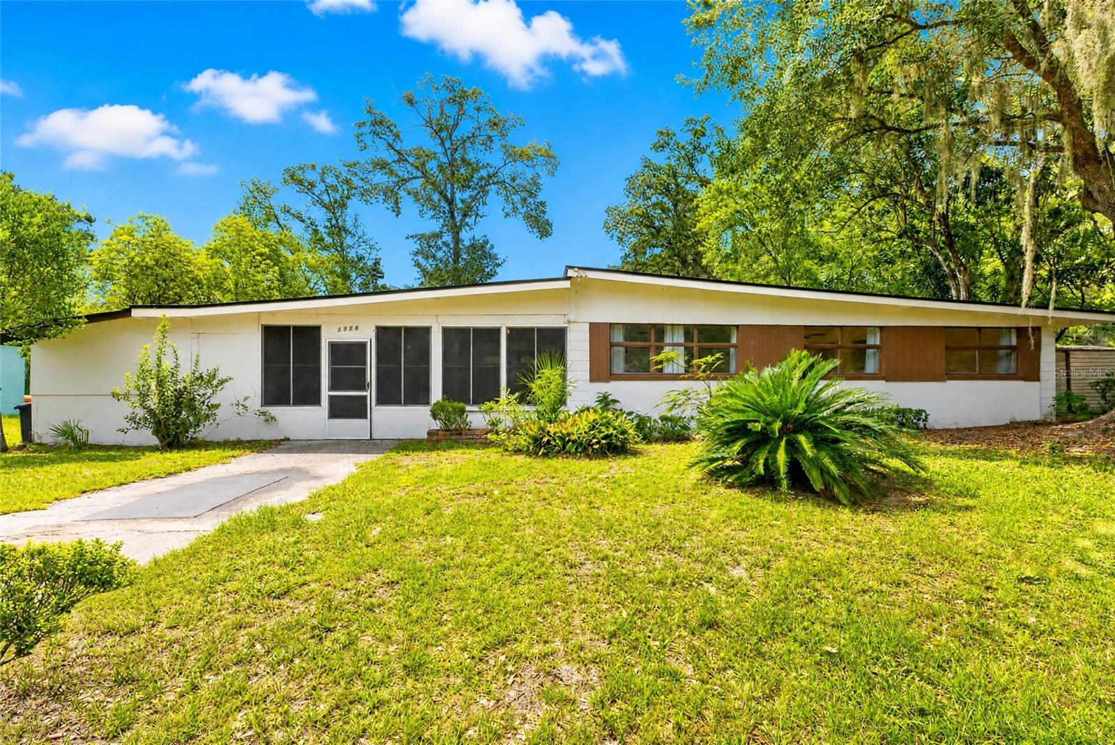 Photo of 2125 NE 6TH TERRACE GAINESVILLE FL 32609