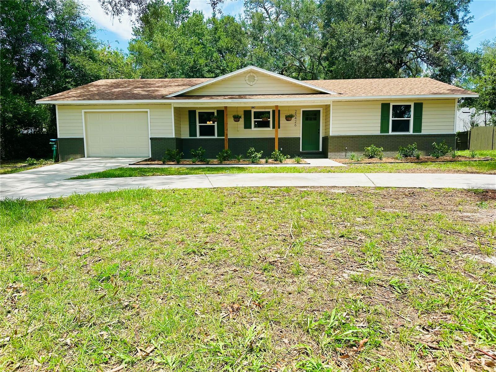Photo of 25426 SW 18TH AVENUE NEWBERRY FL 32669