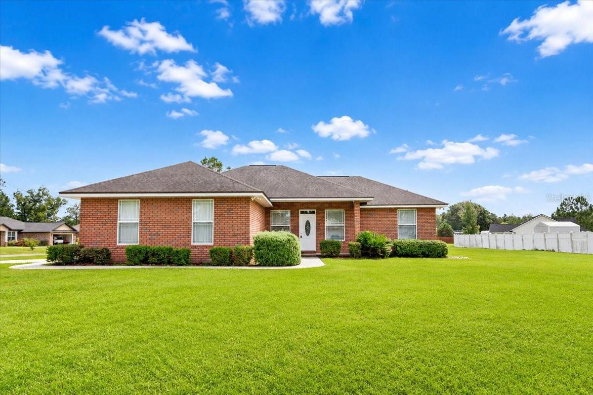 Photo of 122 SW ARROW GLEN LAKE CITY FL 32024