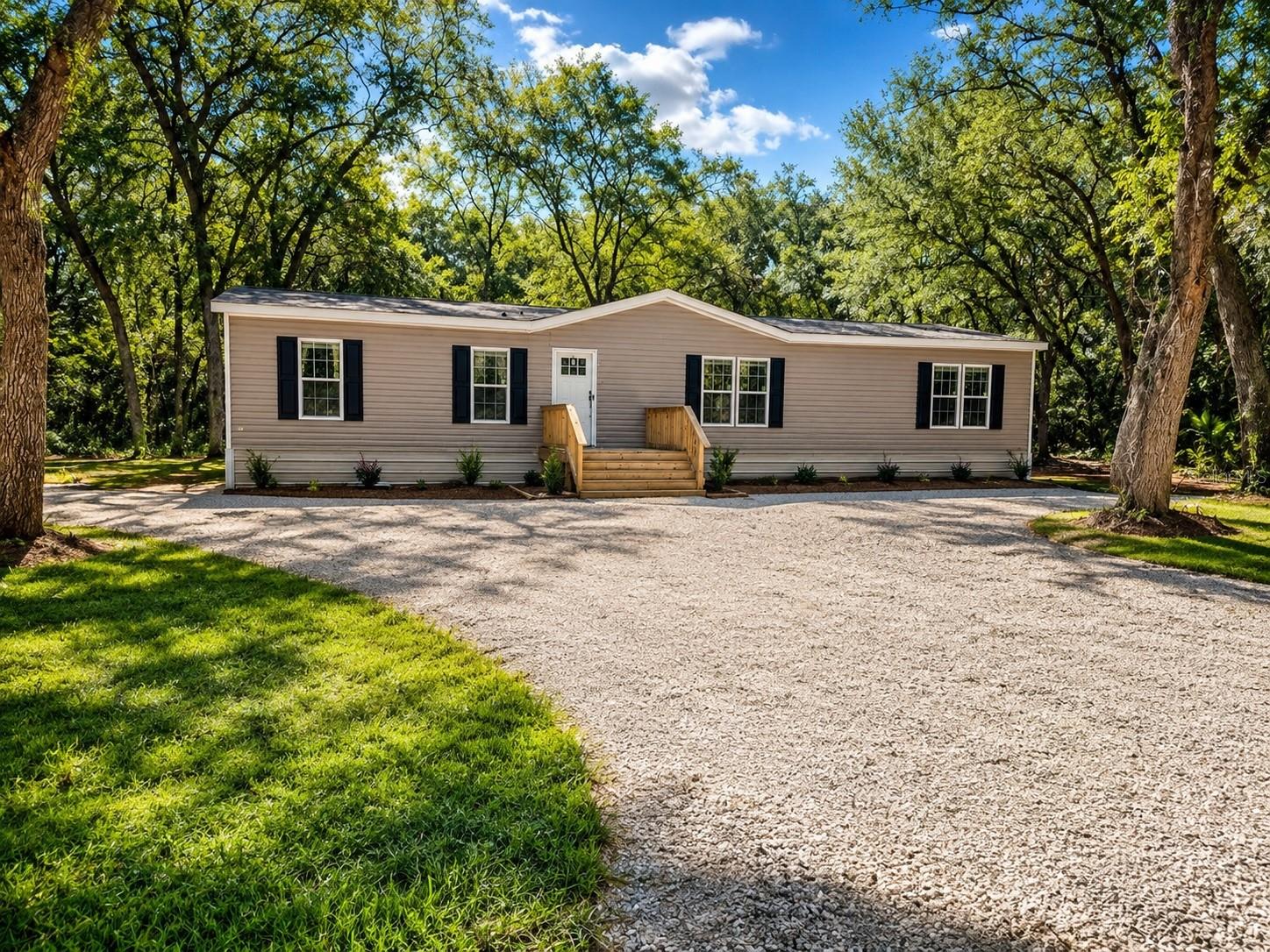 Photo of 202 MIMOSA DRIVE HAWTHORNE FL 32640