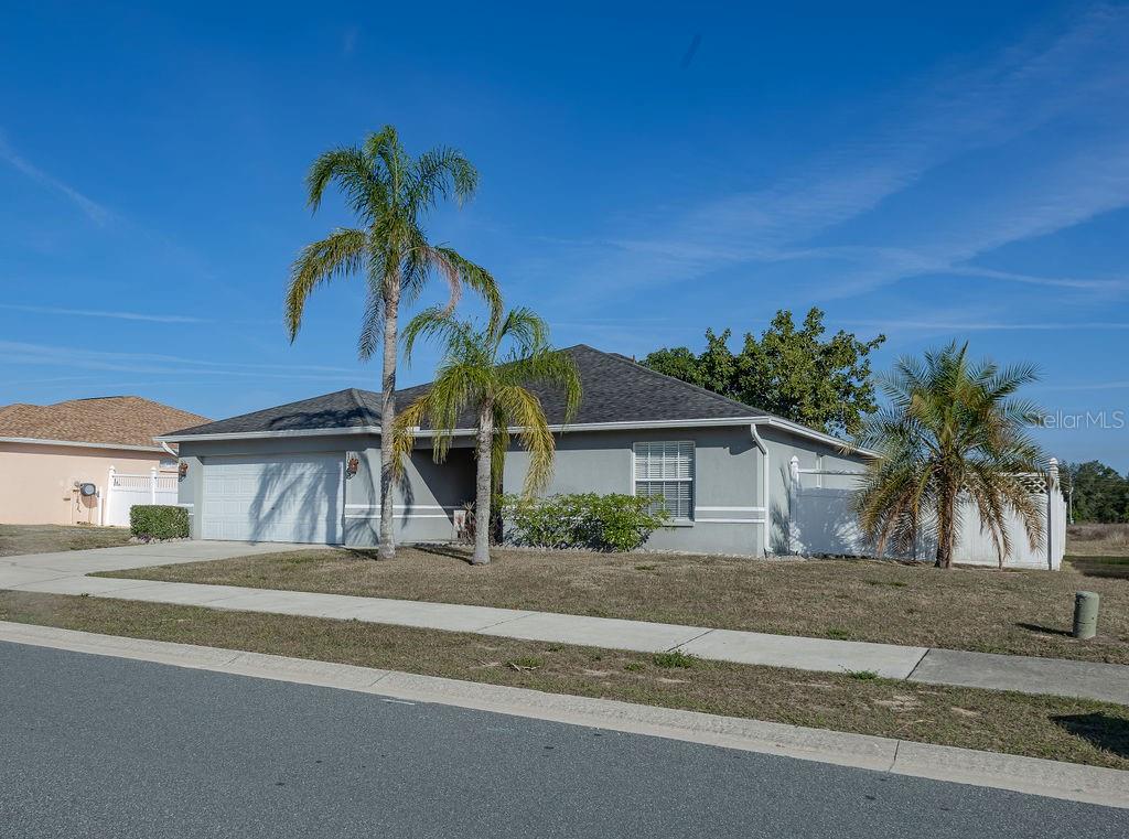 Photo of 1015 HIGHLAND CREST CIRCLE LAKE WALES FL 33853