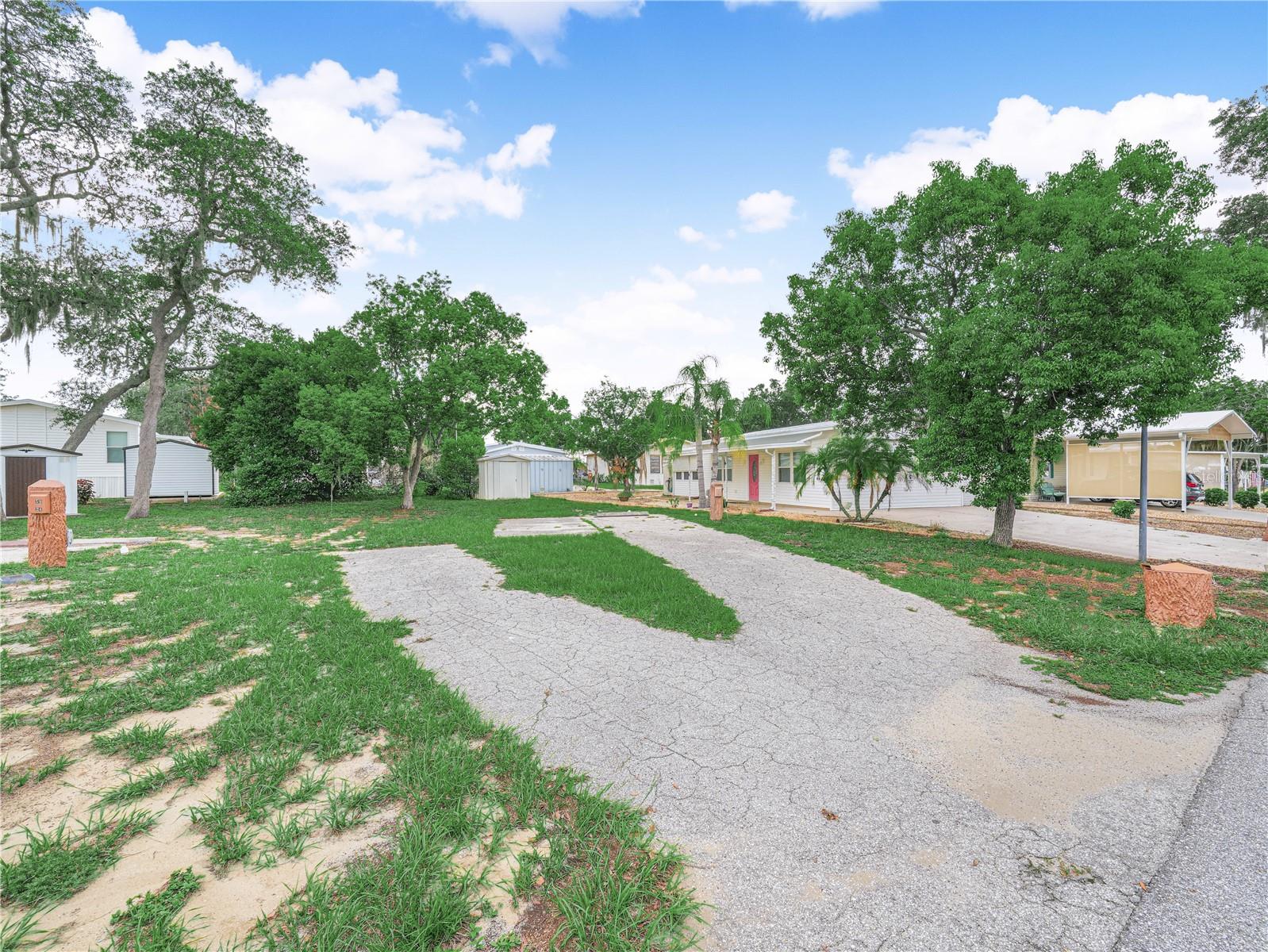 Photo of 20 SILVER DOCTOR LANE LAKE WALES FL 33898