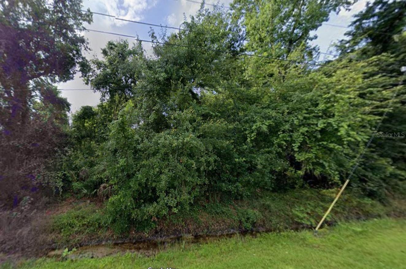 Photo of 240 TOMS ROAD DEBARY FL 32713