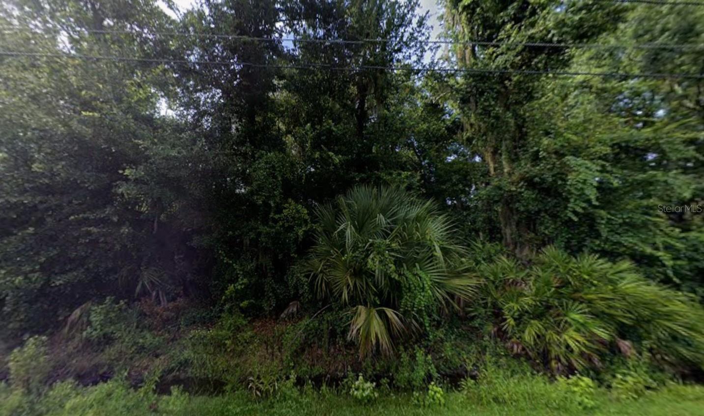 Photo of 242 TOMS ROAD DEBARY FL 32713