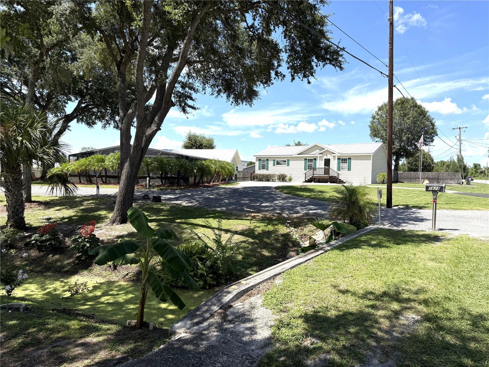 Photo of 1628 S SCENIC HIGHWAY FROSTPROOF FL 33843