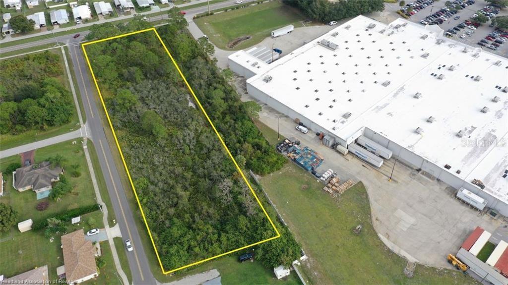 Photo of 3237 SCHUMACHER ROAD SEBRING FL 33872