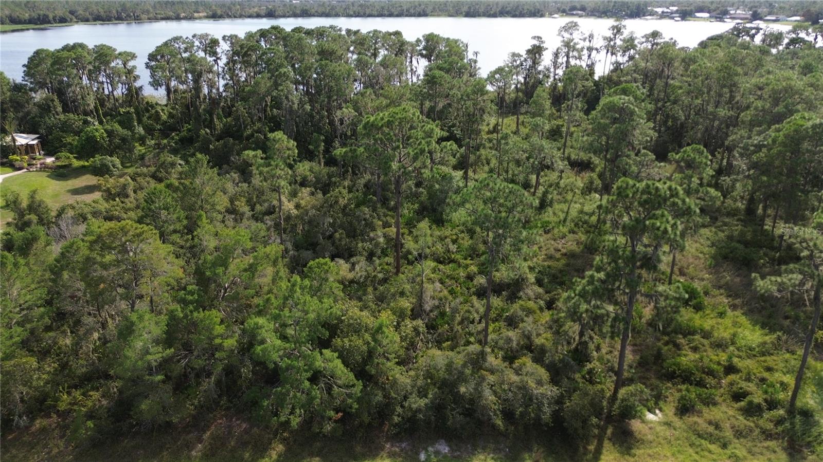 Photo of 3029 HAWKS LANDING CIRCLE SEBRING FL 33875