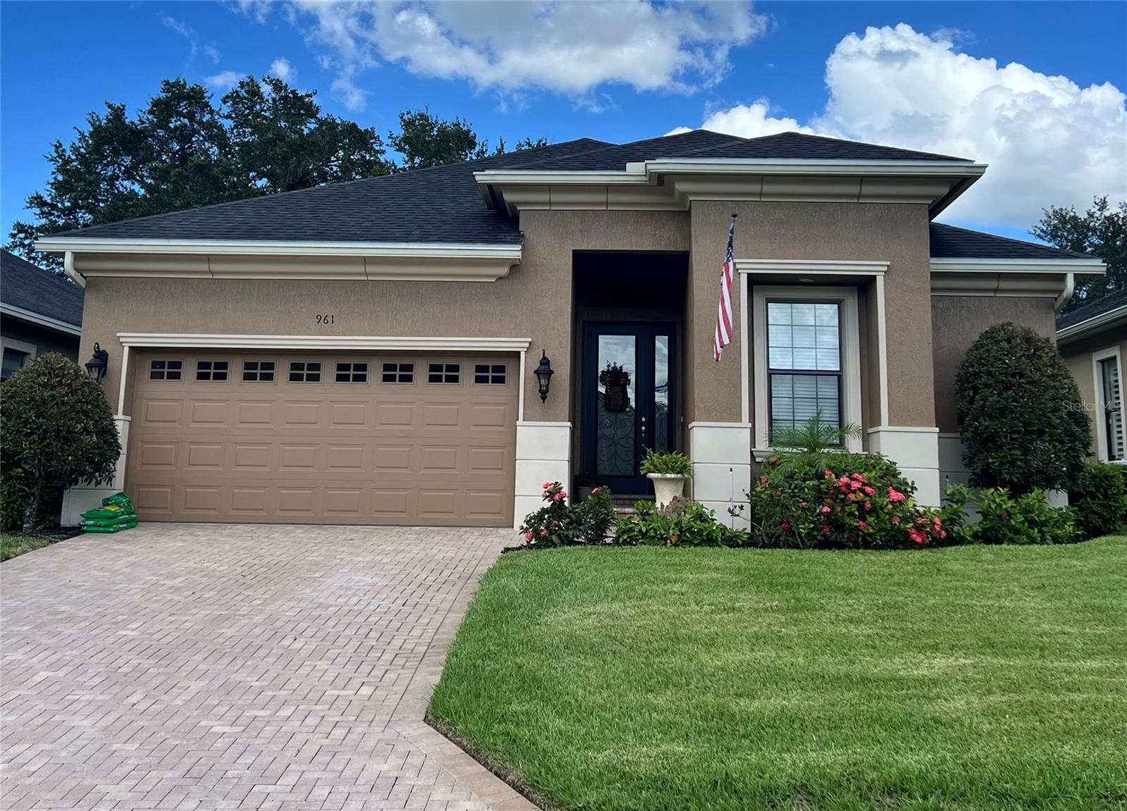Photo of 961 CHRISTINA CHASE DRIVE LAKELAND FL 33813