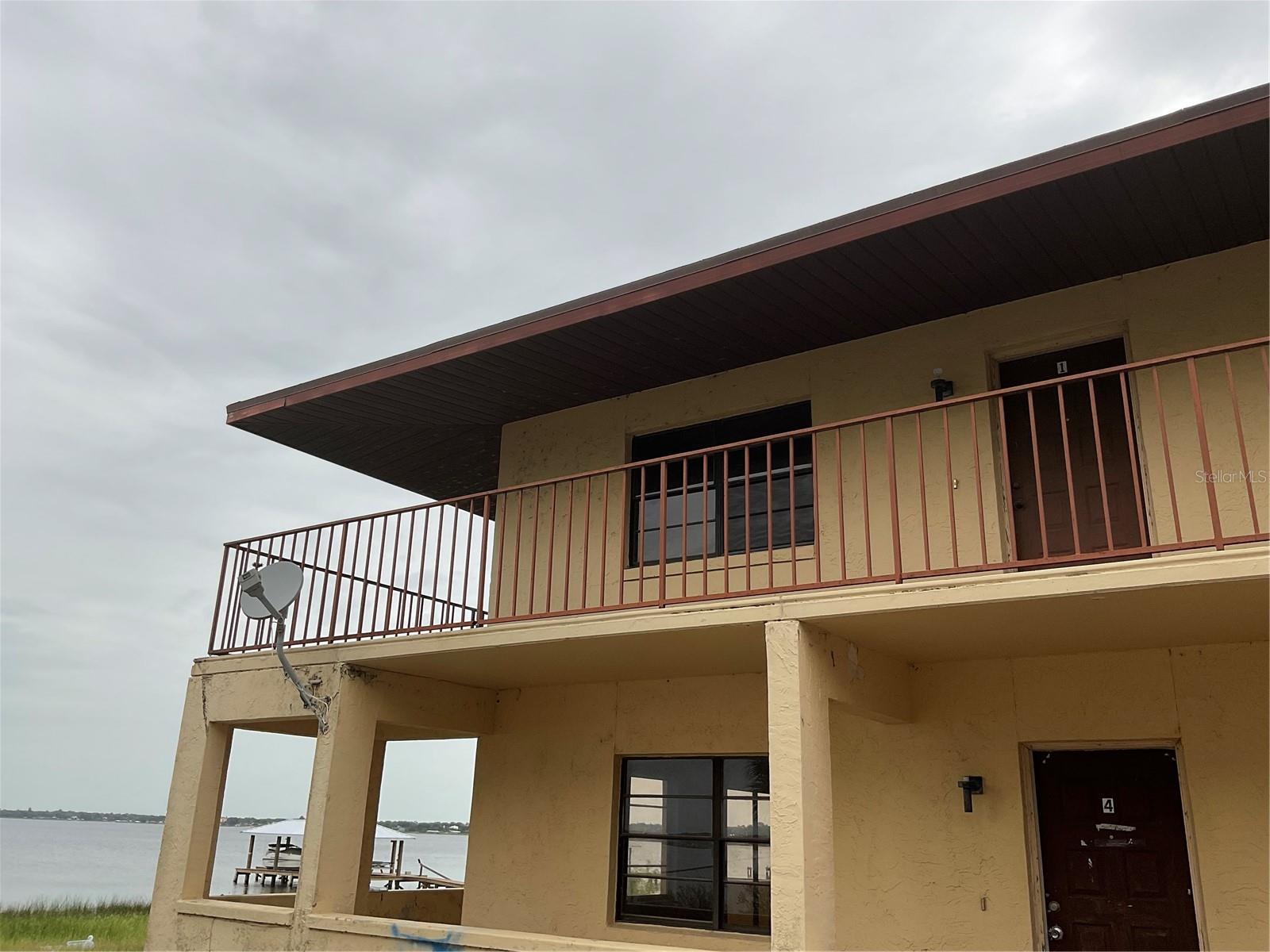 Photo of 1025 LAKEVIEW DRIVE SEBRING FL 33870