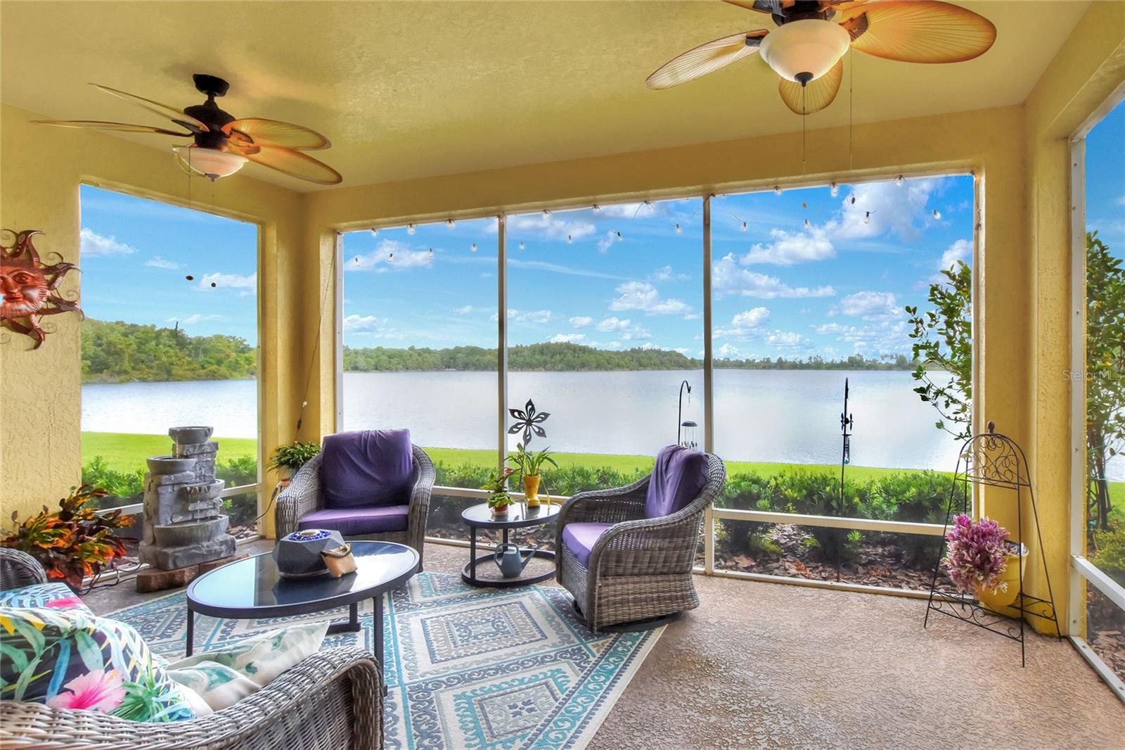 Photo of 3913 SERENADE LANE #4 LAKELAND FL 33811
