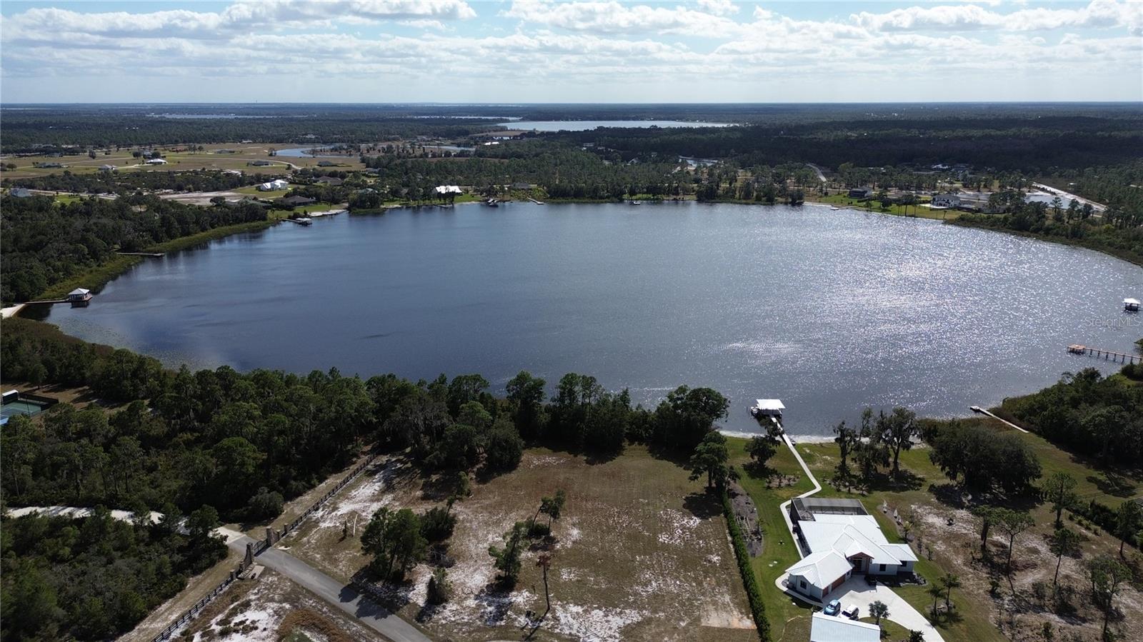 Photo of 4094 CAMP SHORE DRIVE SEBRING FL 33875