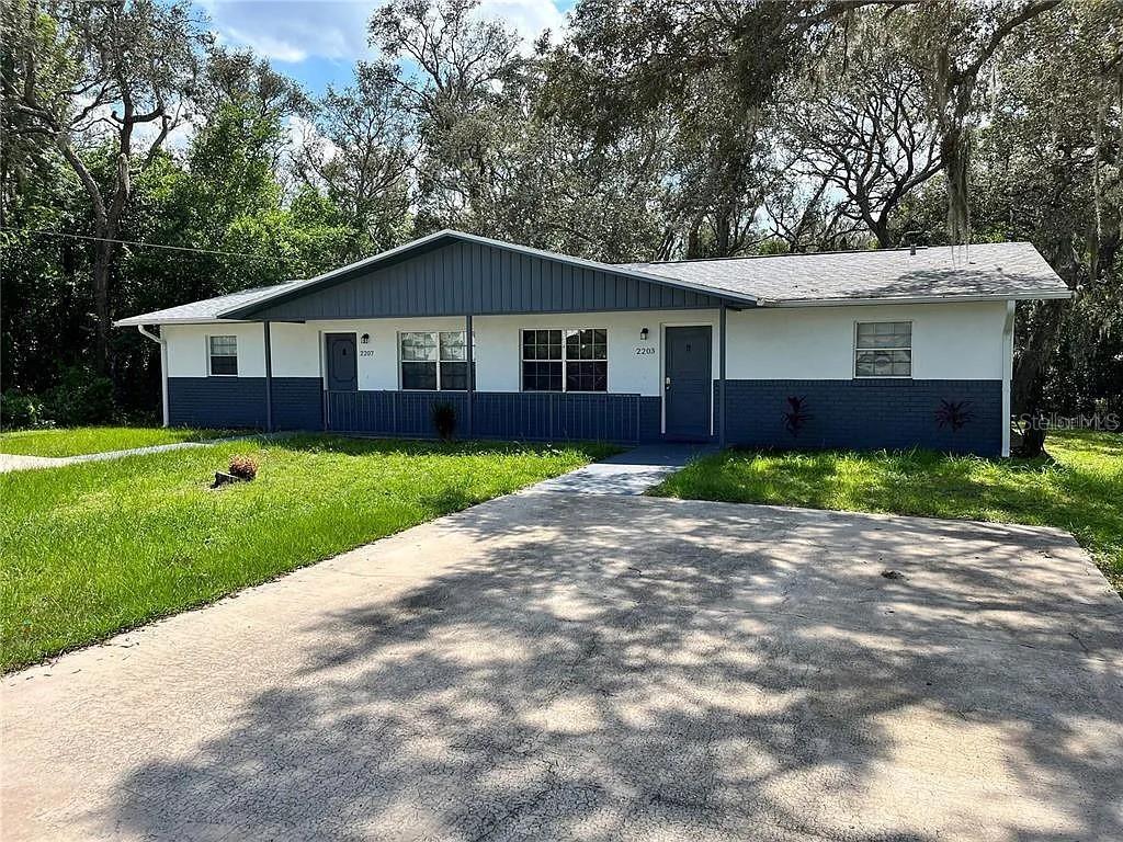 Photo of 2203 COLMAR AVENUE SEBRING FL 33870