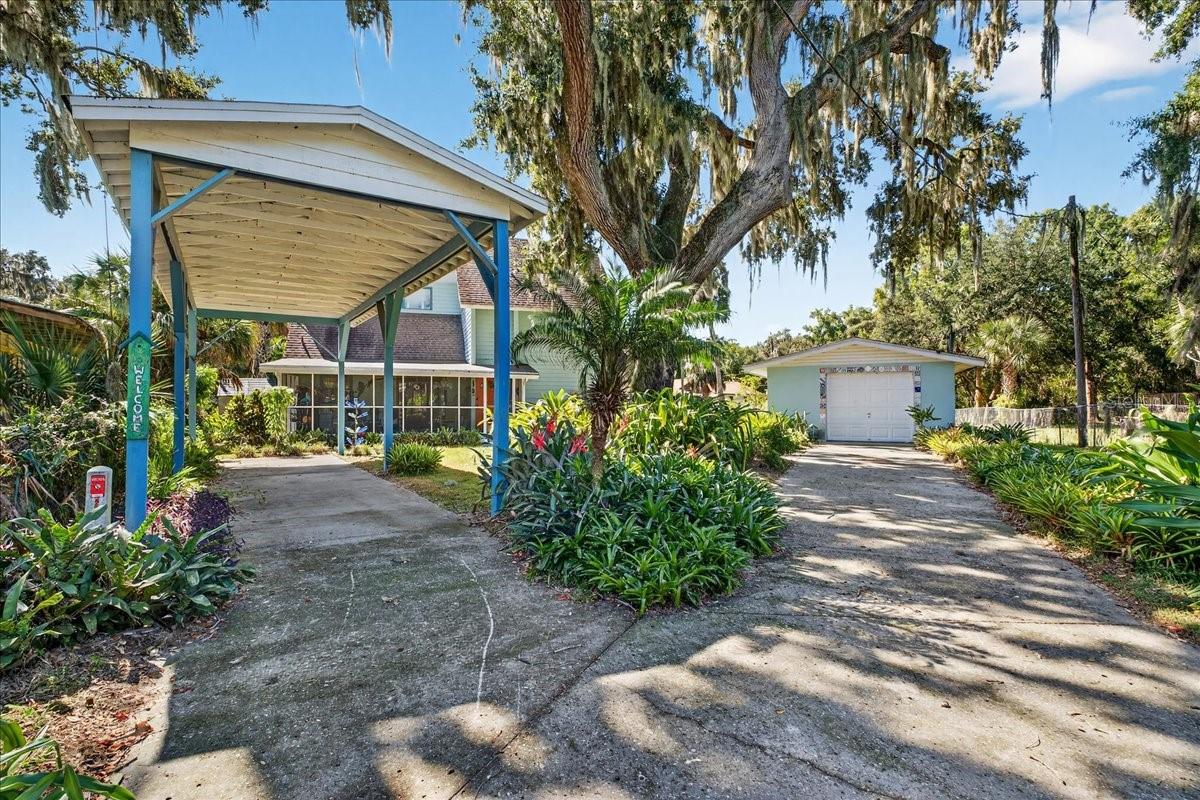 Photo of 5268 VALENCIA STREET LAKE WALES FL 33898