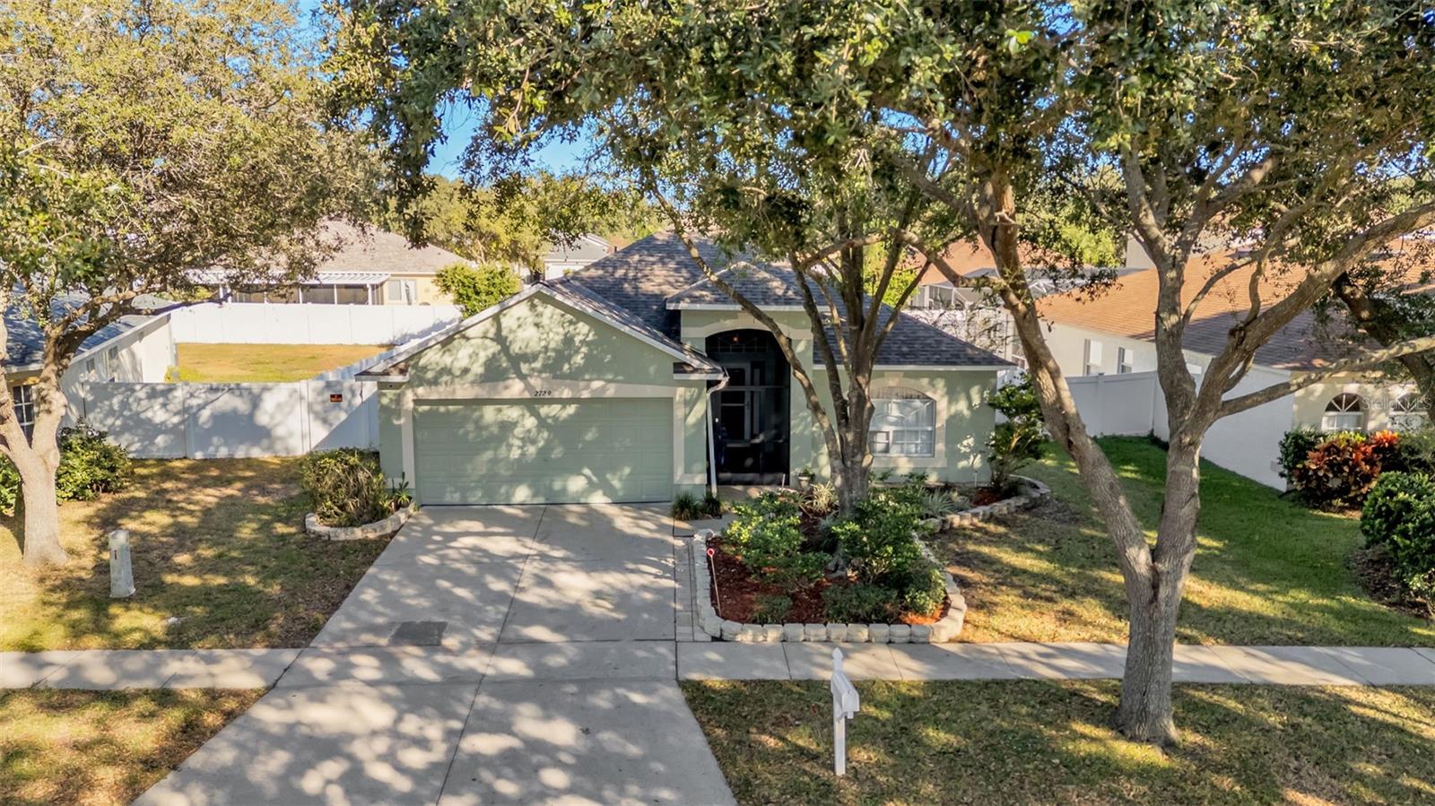 Photo of 2729 PANKAW LANE VALRICO FL 33596