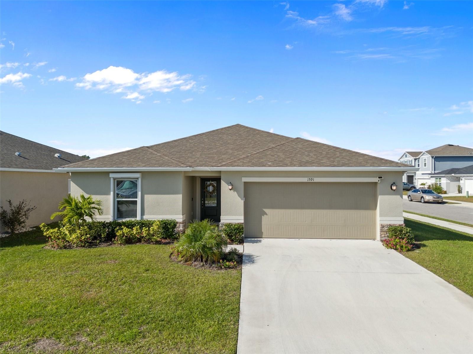 Photo of 1591 MATTIE POINTE PLACE AUBURNDALE FL 33823