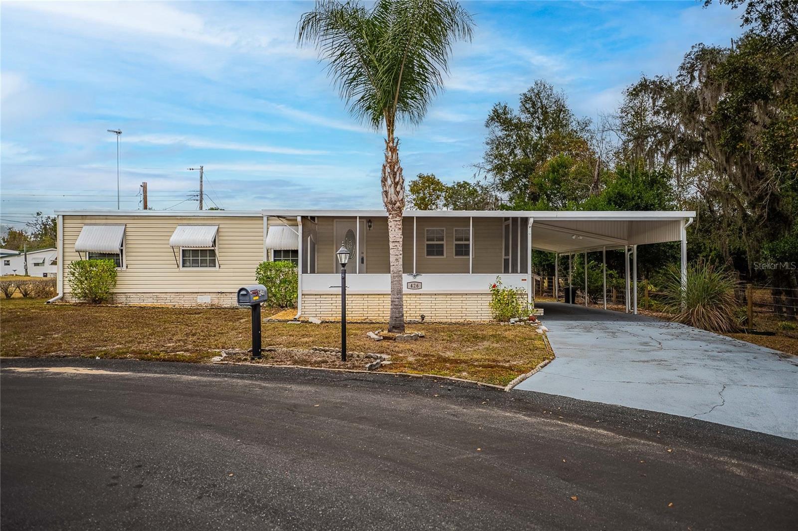 Photo of 426 MARTIN DRIVE LAKELAND FL 33809