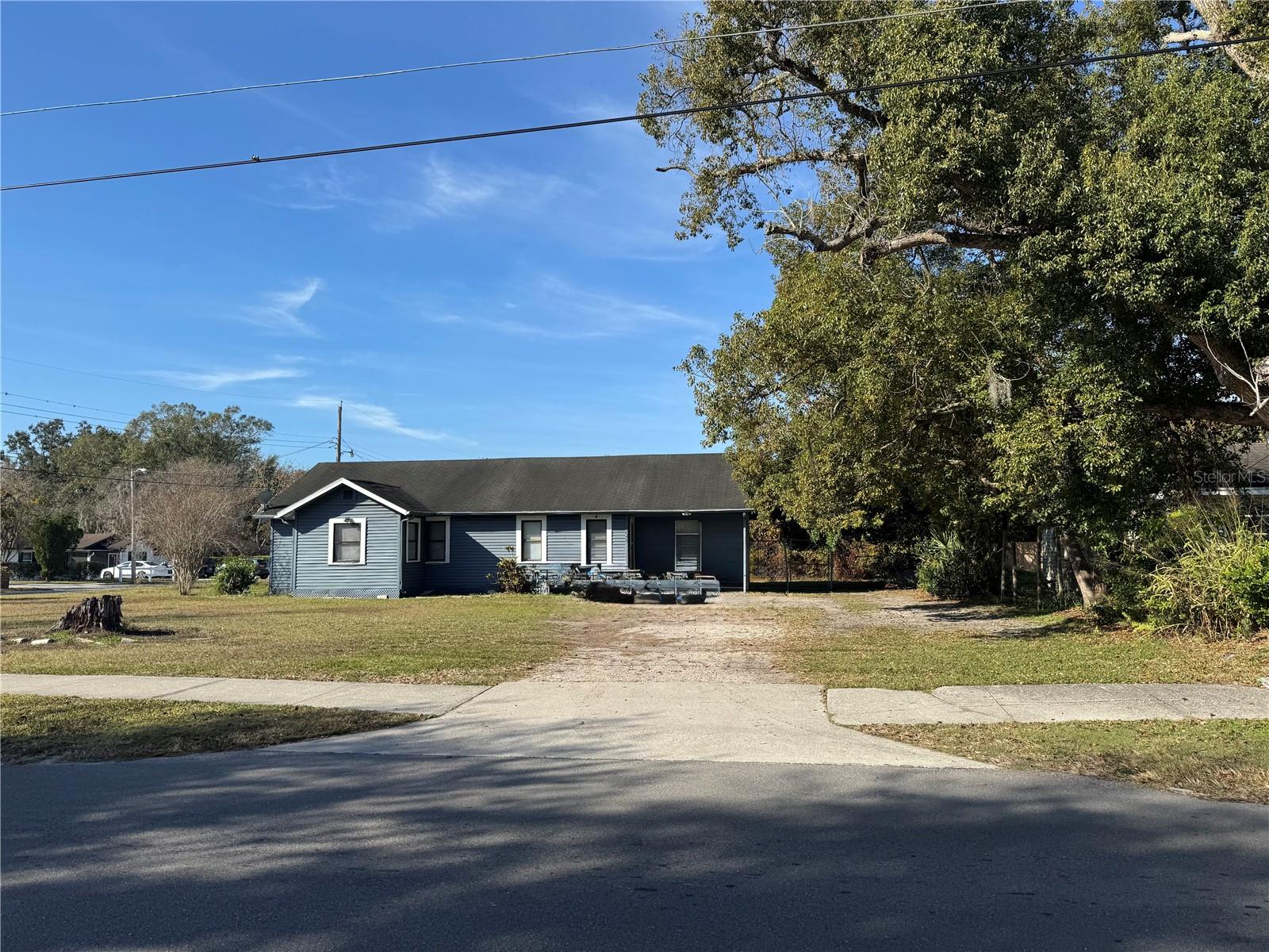 Photo of 1049 PLATEAU AVENUE LAKELAND FL 33815