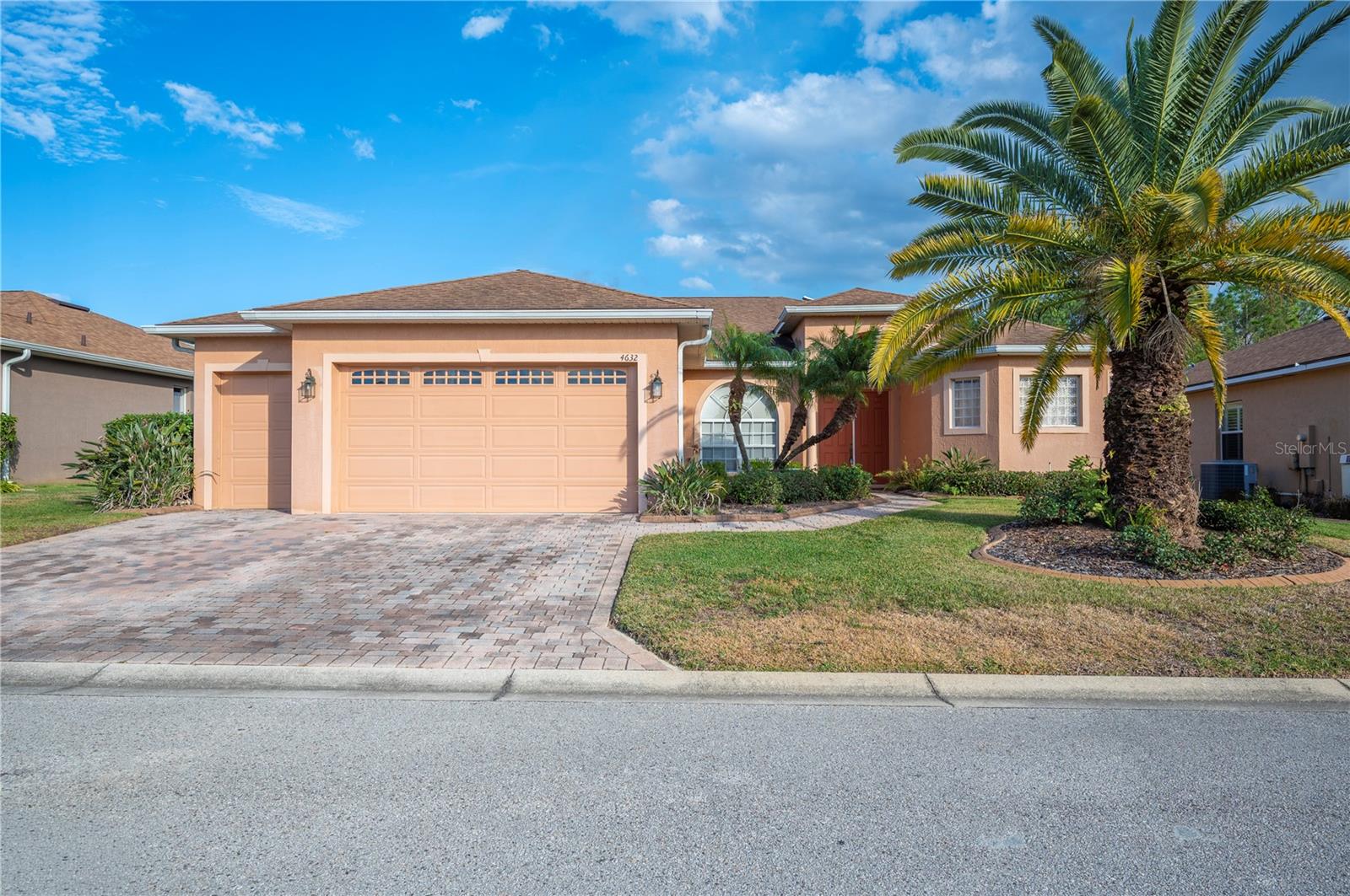 Photo of 4632 TURNBERRY LANE LAKE WALES FL 33859
