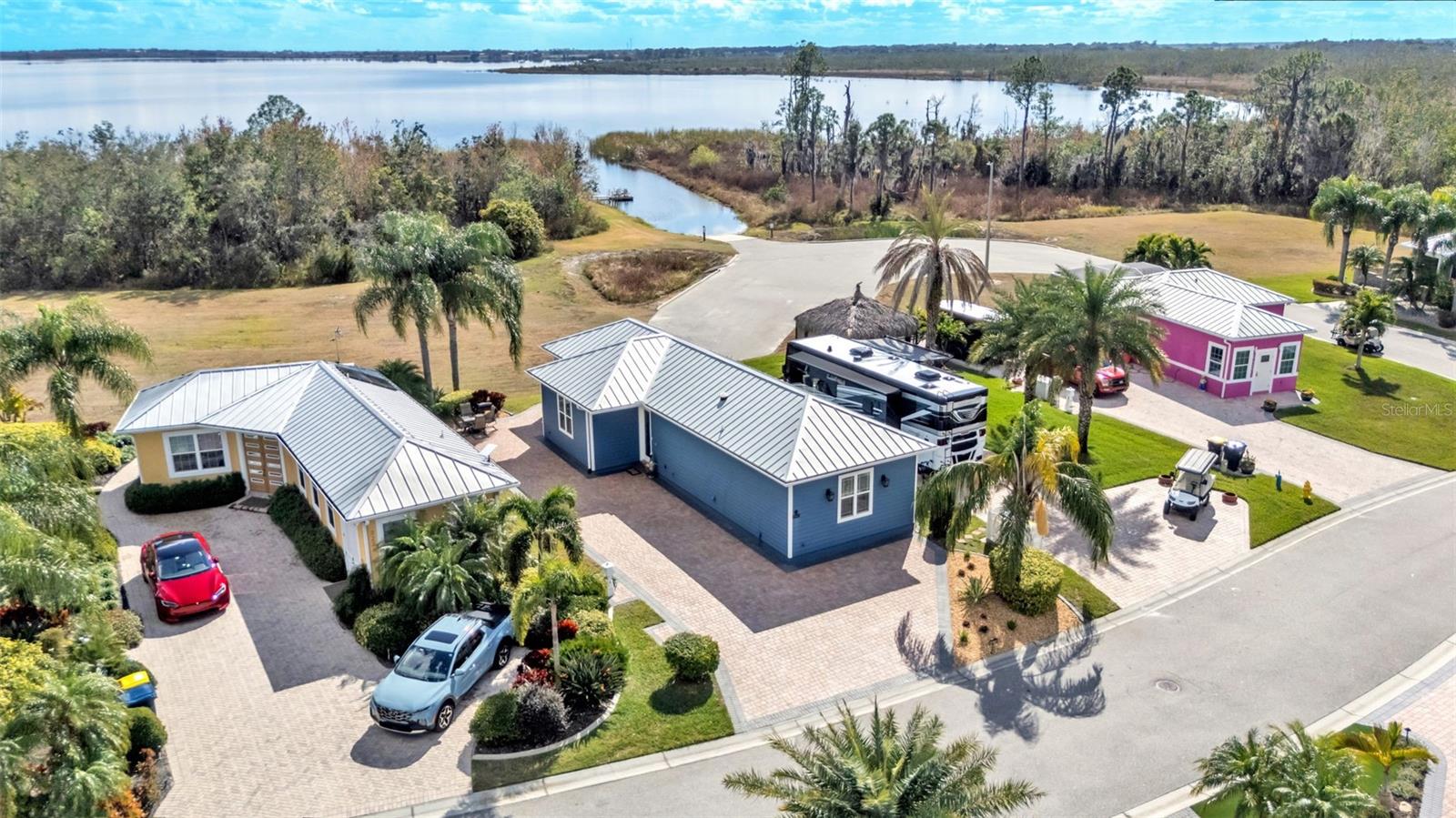 Photo of 3272 FISH HAWK DRIVE POLK CITY FL 33868