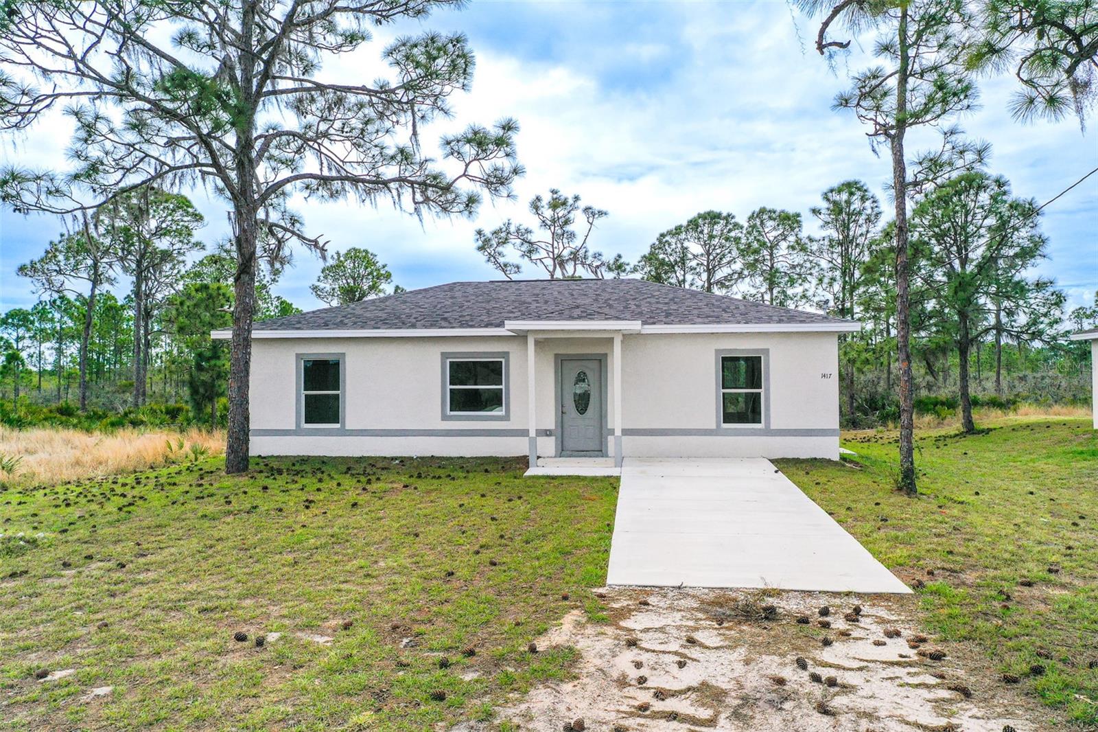 Photo of 1417 BITTERSWEET STREET LAKE PLACID FL 33852
