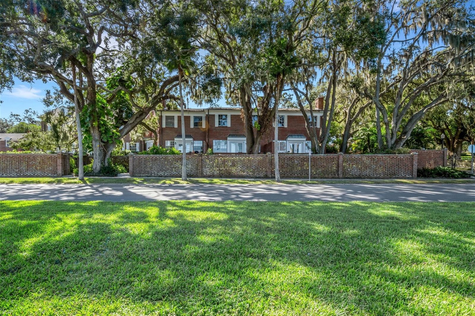 Photo of 155 LAKE MORTON DRIVE #1 LAKELAND FL 33801
