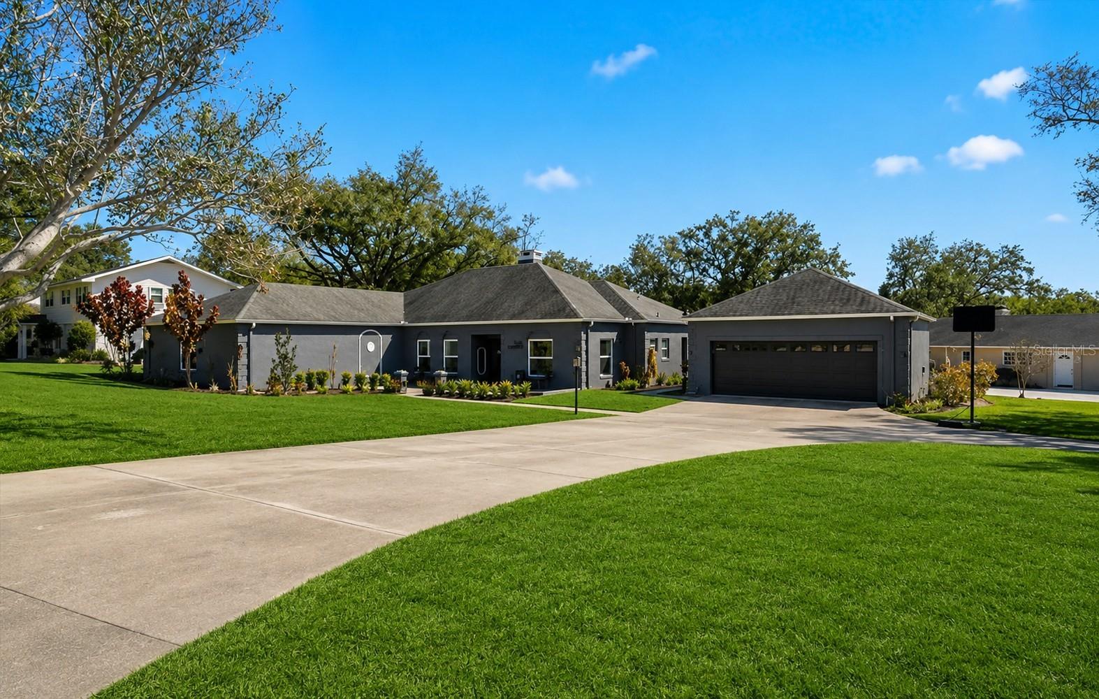 Photo of 5225 GLENMORE DRIVE LAKELAND FL 33813